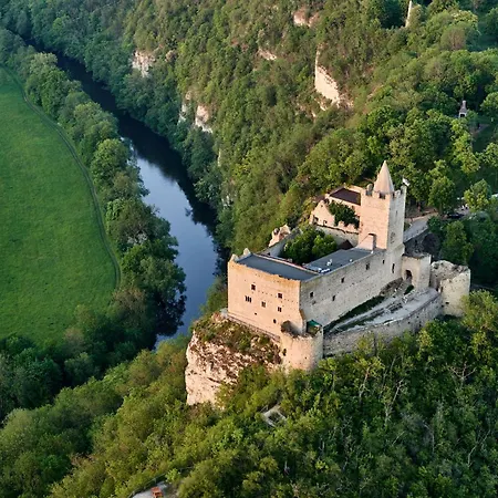 Am Stadtpark 公寓 萨勒河畔瑙姆堡